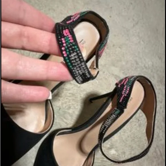 Call it Spring Shoes - Picture 2 of 2